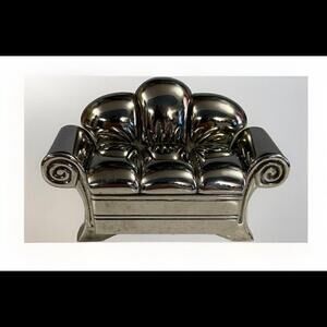 Vintage 1991 Godinger Silver Plated Velvet Lined Jewelry Trinket Box Couch Lid